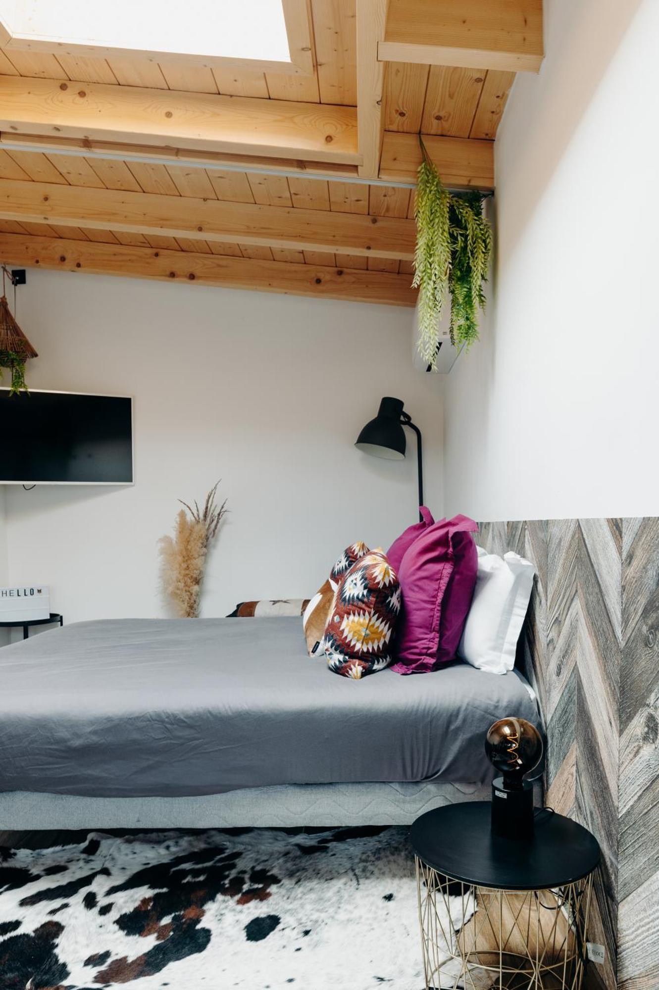 La Villa D'Helene 2 - Chambres D'Hotes Bnb Et Appartements - 克吕斯 外观 照片